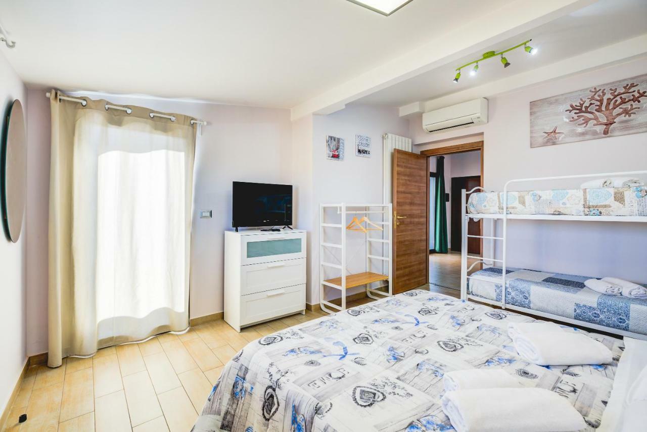 Apartment Anagnina Rom